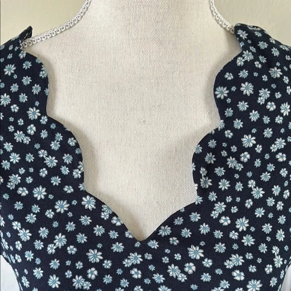 Nine Britton Navy Floral Dress - Picture 2 of 5